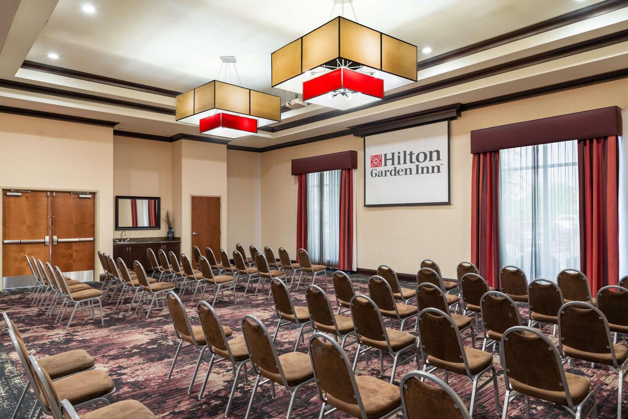 Hilton Garden Inn North Little Rock Bagian luar foto