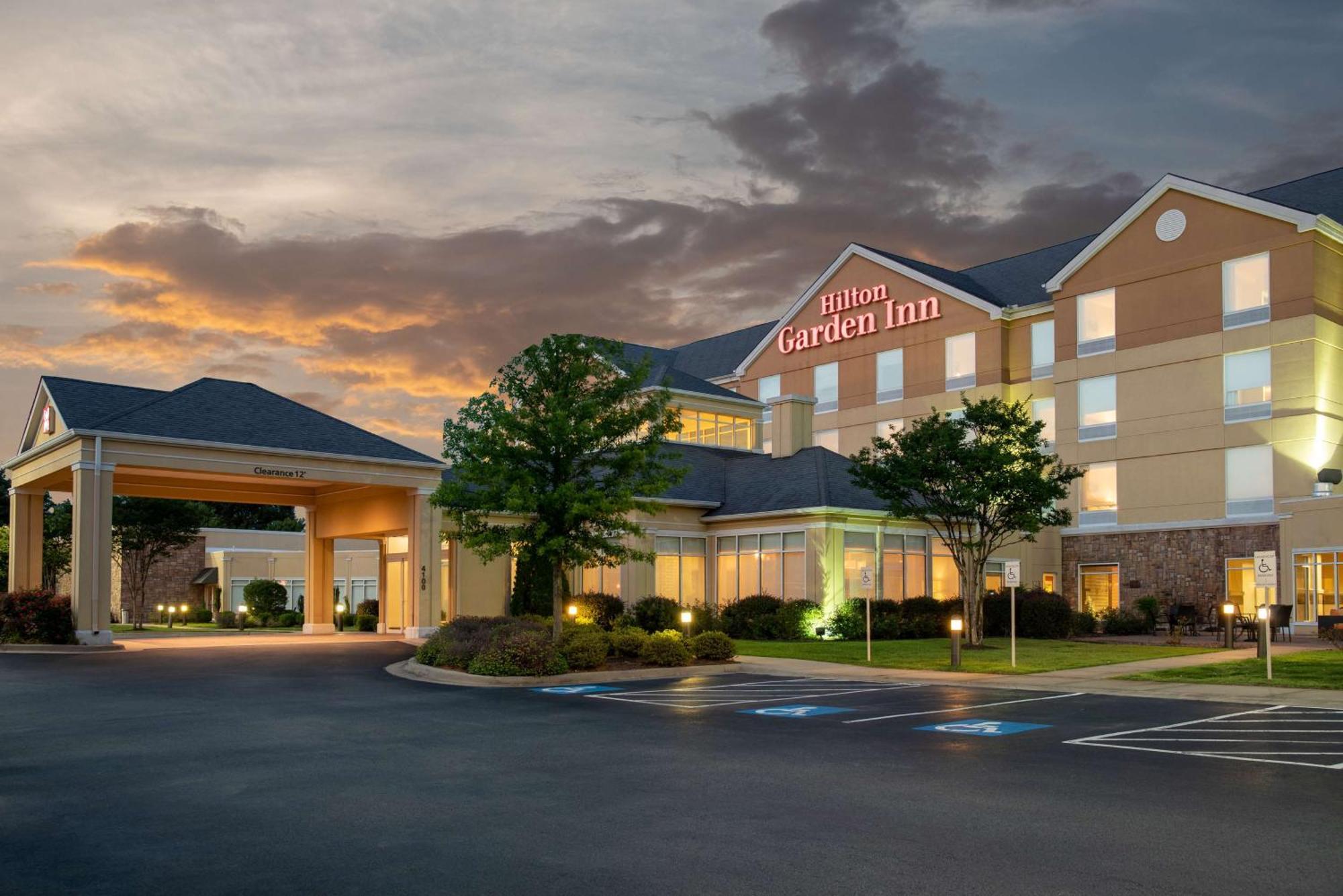 Hilton Garden Inn North Little Rock Bagian luar foto